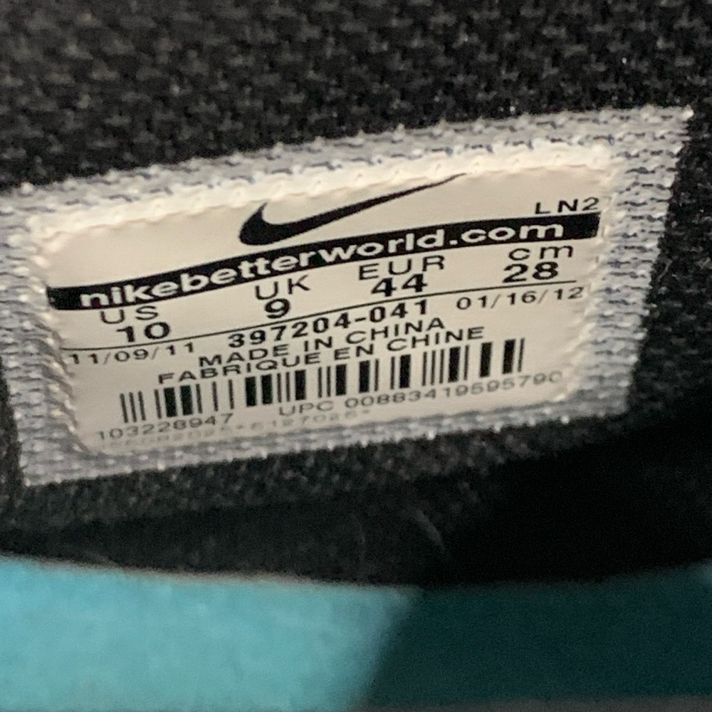 Nike Black and Teal Flight Sneakers - Picture 3 of 6